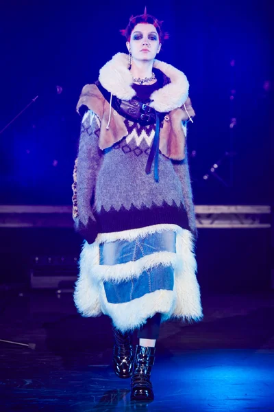 Look 20